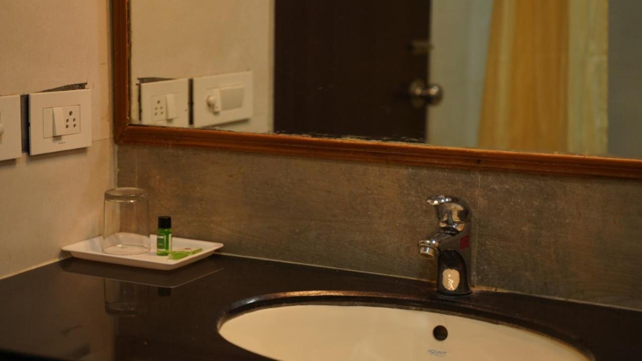 Raas Mahal-Hotel In Jaipur Near Tourist Places Luaran gambar