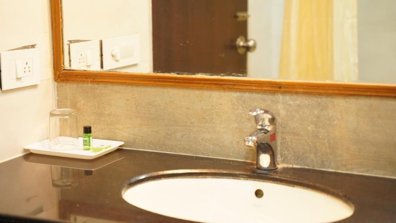Raas Mahal-Hotel In Jaipur Near Tourist Places Luaran gambar