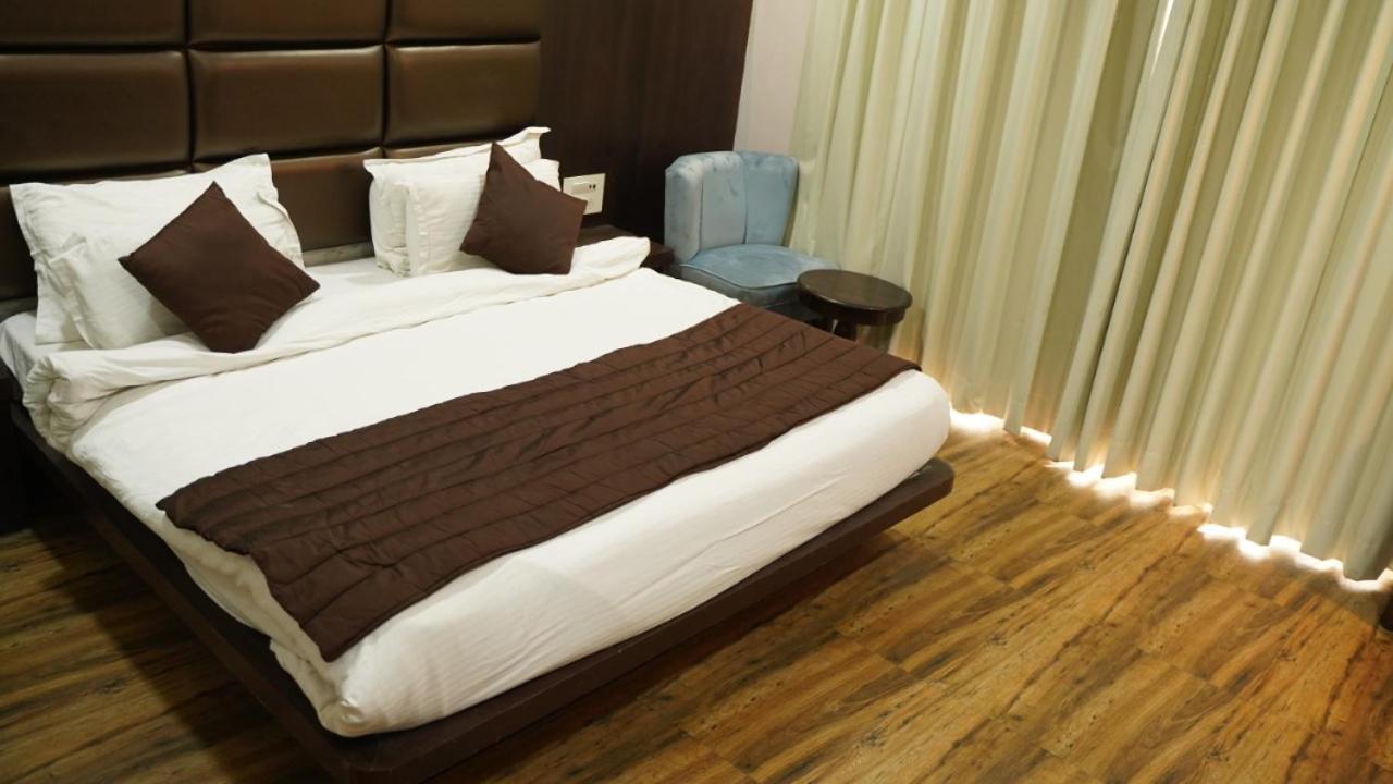 Raas Mahal-Hotel In Jaipur Near Tourist Places Luaran gambar