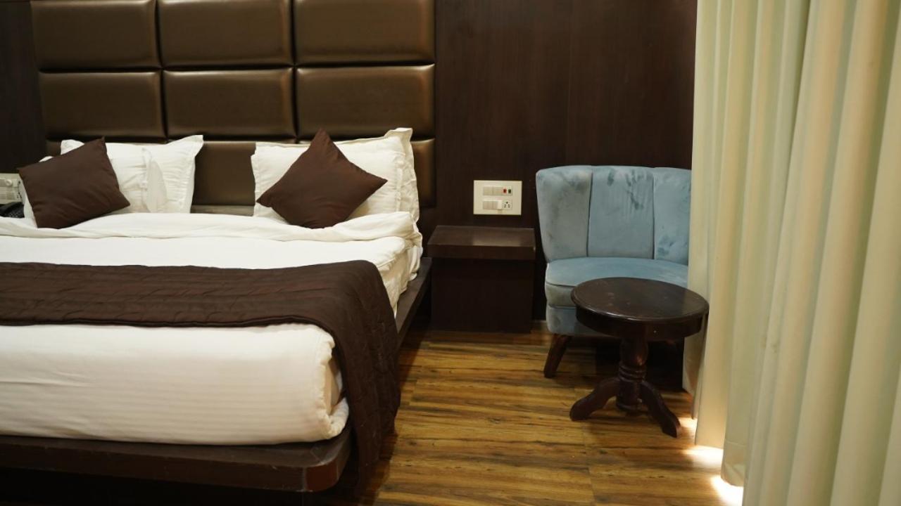 Raas Mahal-Hotel In Jaipur Near Tourist Places Luaran gambar